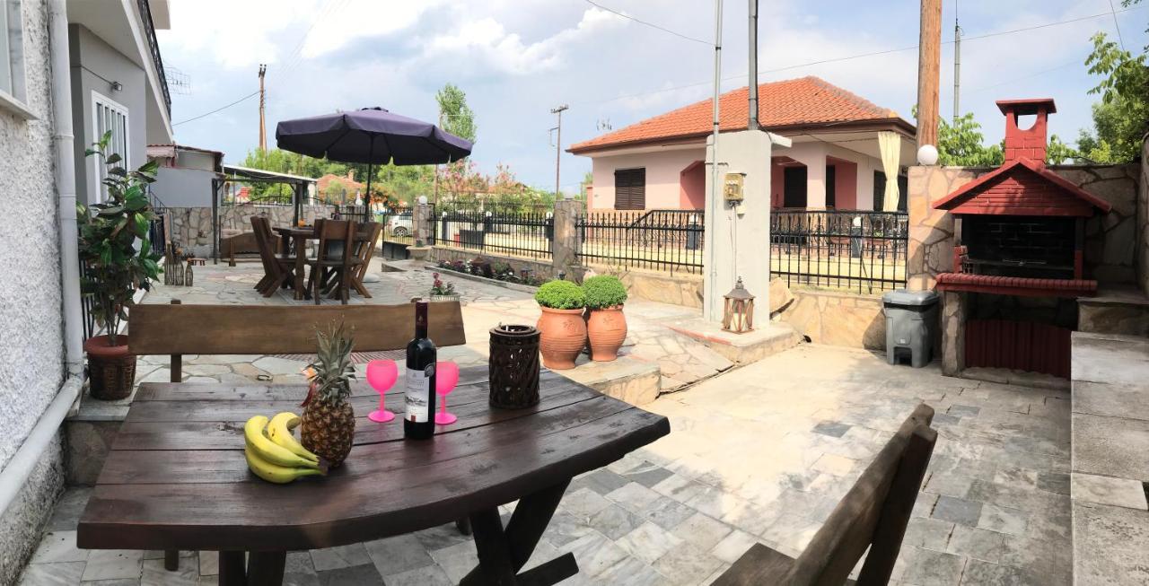 Rena Apartments Asproválta Ngoại thất bức ảnh