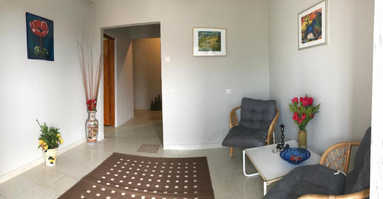 Rena Apartments Asproválta Ngoại thất bức ảnh